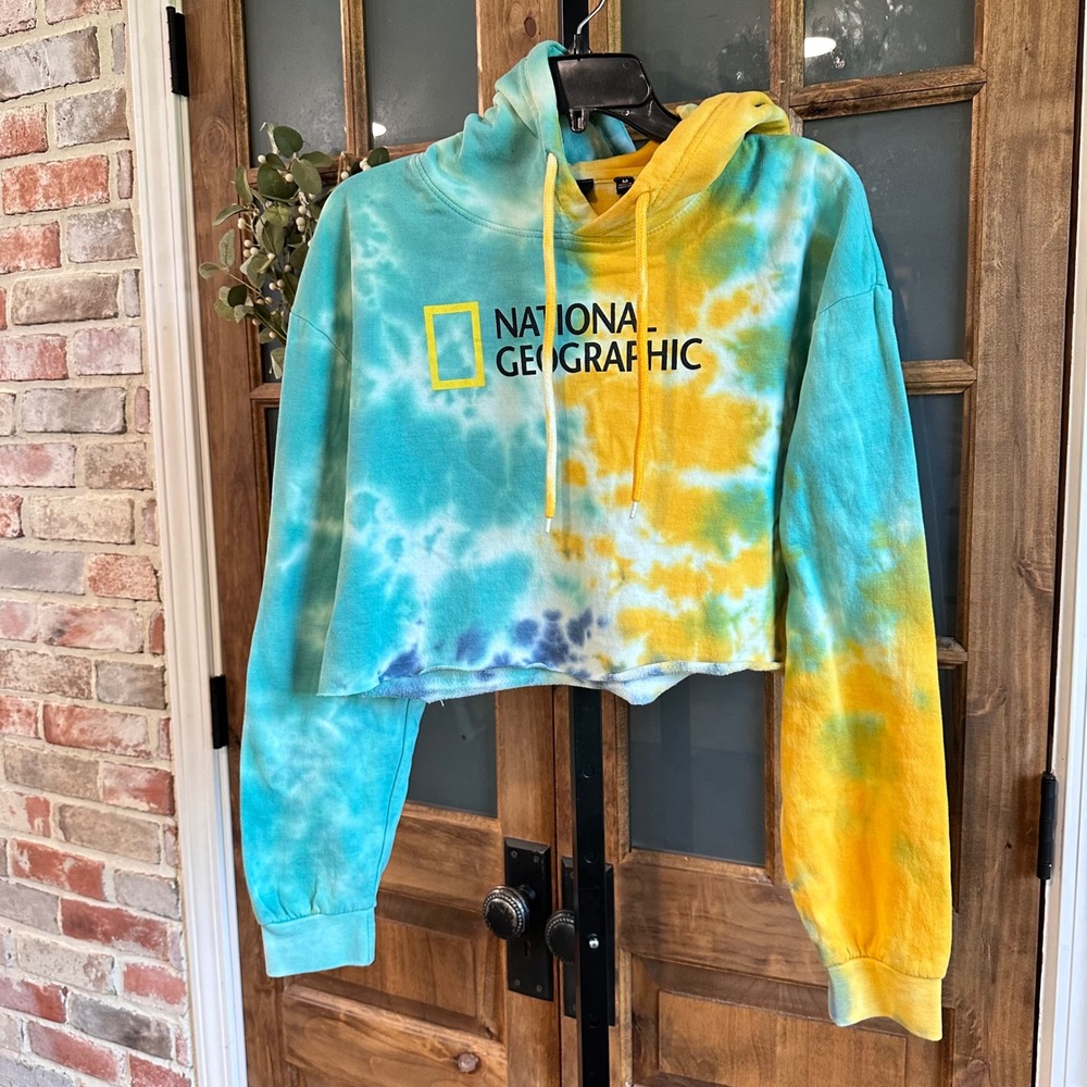 National Geographic Cropped Hoodie Women Med Blue Yellow Tie Dye Bahamas Exuma
